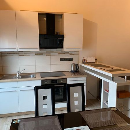 Apartman Jana Kunovice Zewnętrze zdjęcie